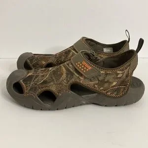CROCS Shoes Crocs Swiftwater Realtree Max5 Sandal Size 2 Mens